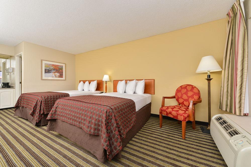 Quality Inn At The Mall - Valdosta Ngoại thất bức ảnh